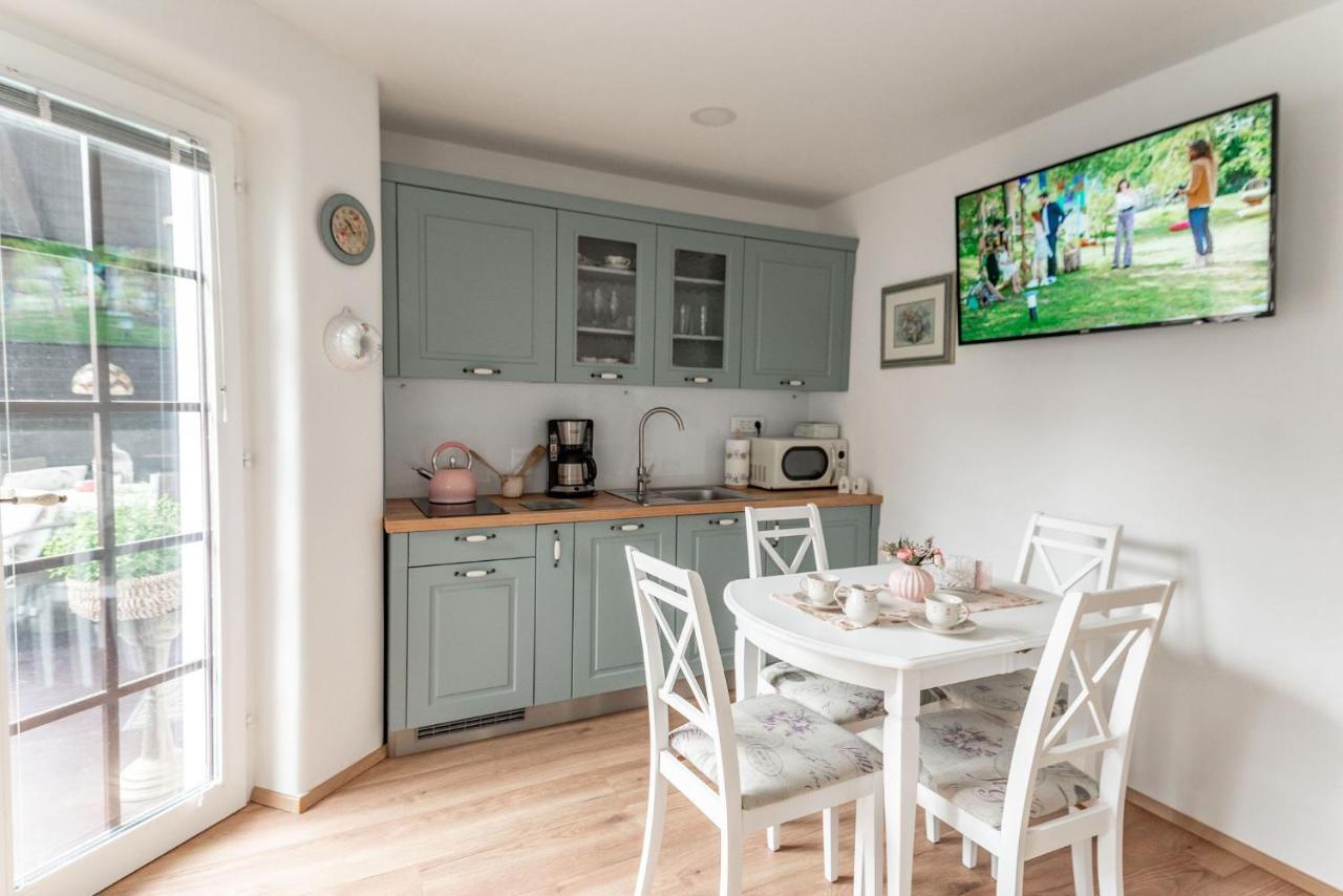 Apartmaji Urska Laško Екстериор снимка