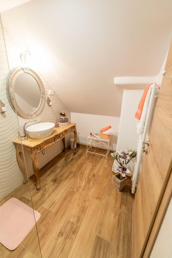 Apartmaji Urska Laško Екстериор снимка