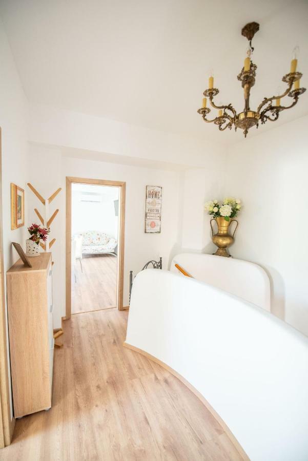 Apartmaji Urska Laško Екстериор снимка